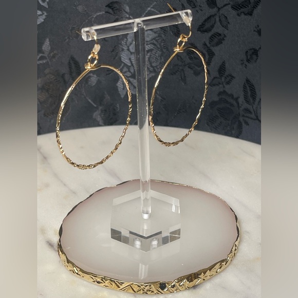 Brand New Gold Hoop Earrings - Picture 3 of 4